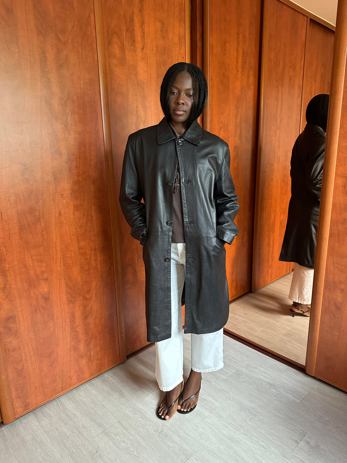 VINTAGE CLASSIC LEATHER COAT