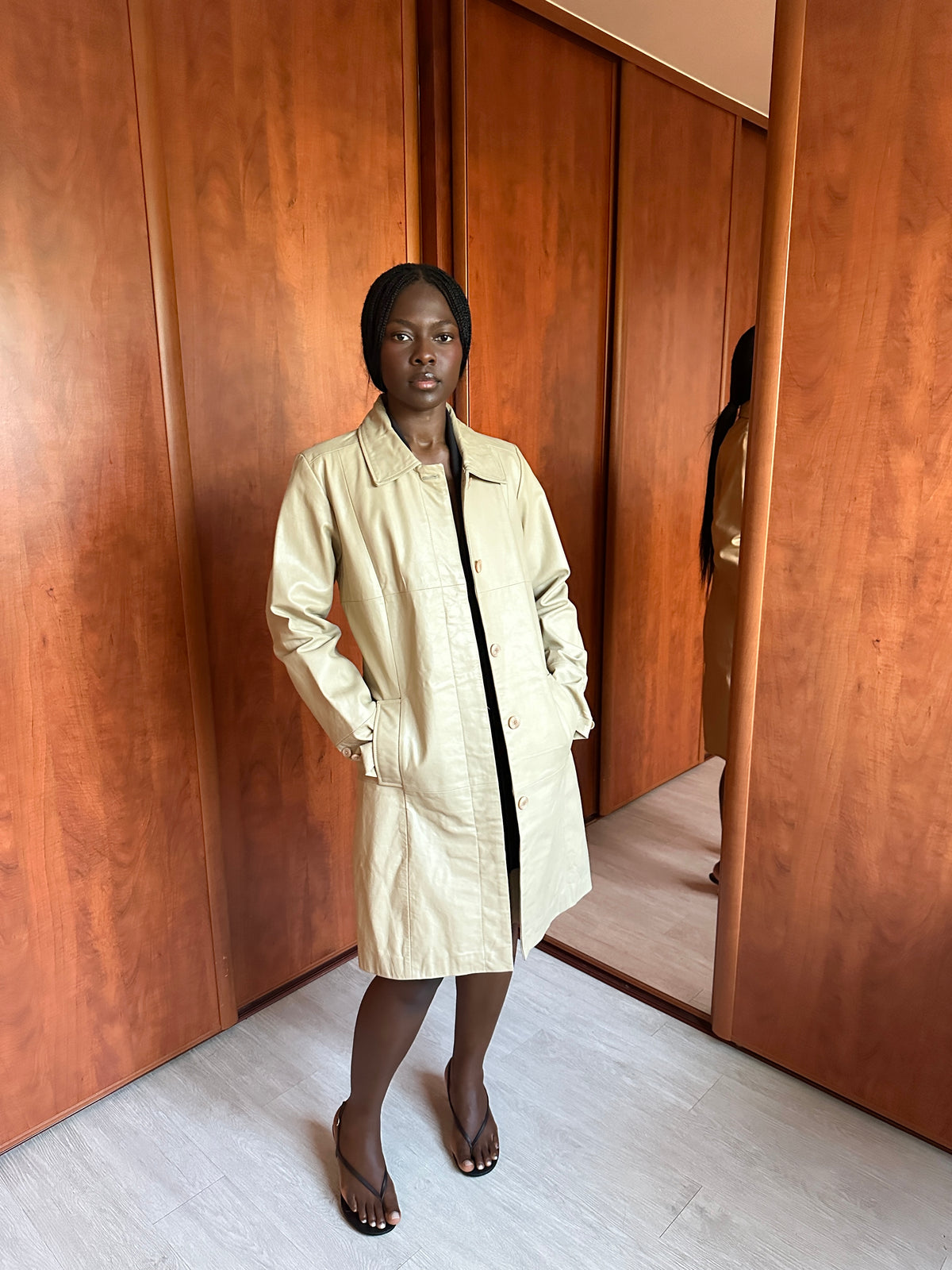 VINTAGE CLASSIC LEATHER COAT